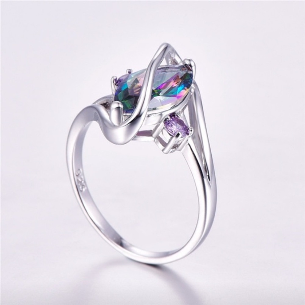 Rainbow Topaz wrapped in Sterling Silver Ring - Picture 3 of 8